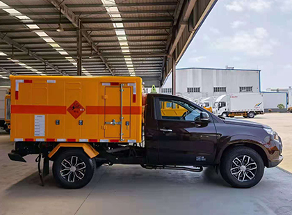 衡水爆破器材运输车